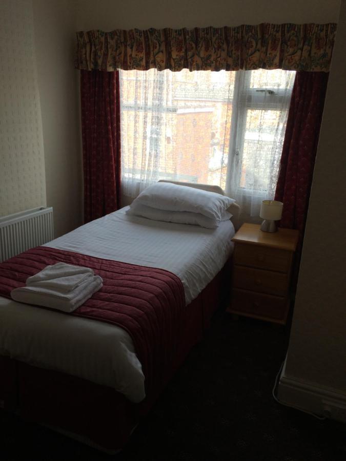 Monterey Beach Hotel Lytham St Annes Bagian luar foto