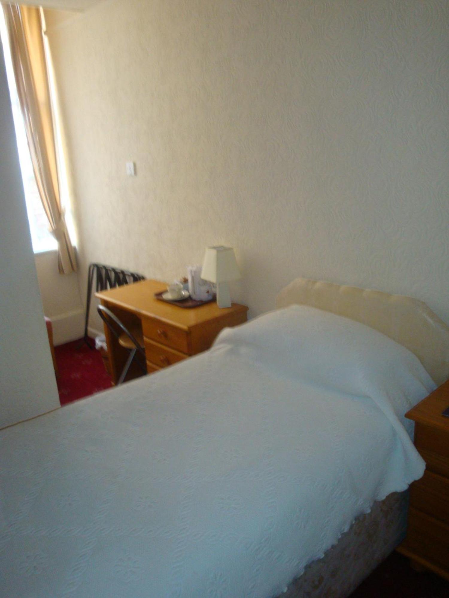 Monterey Beach Hotel Lytham St Annes Bagian luar foto